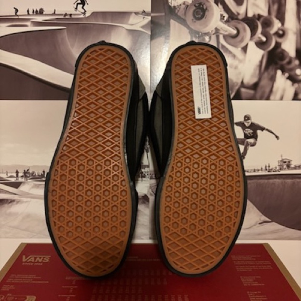 Vans Knu Skool DR sz 7.0 Men 8.5 Woman - Picture 7 of 12
